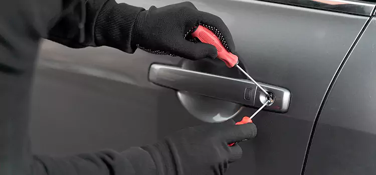 Locked Out of Car Help Sarnia